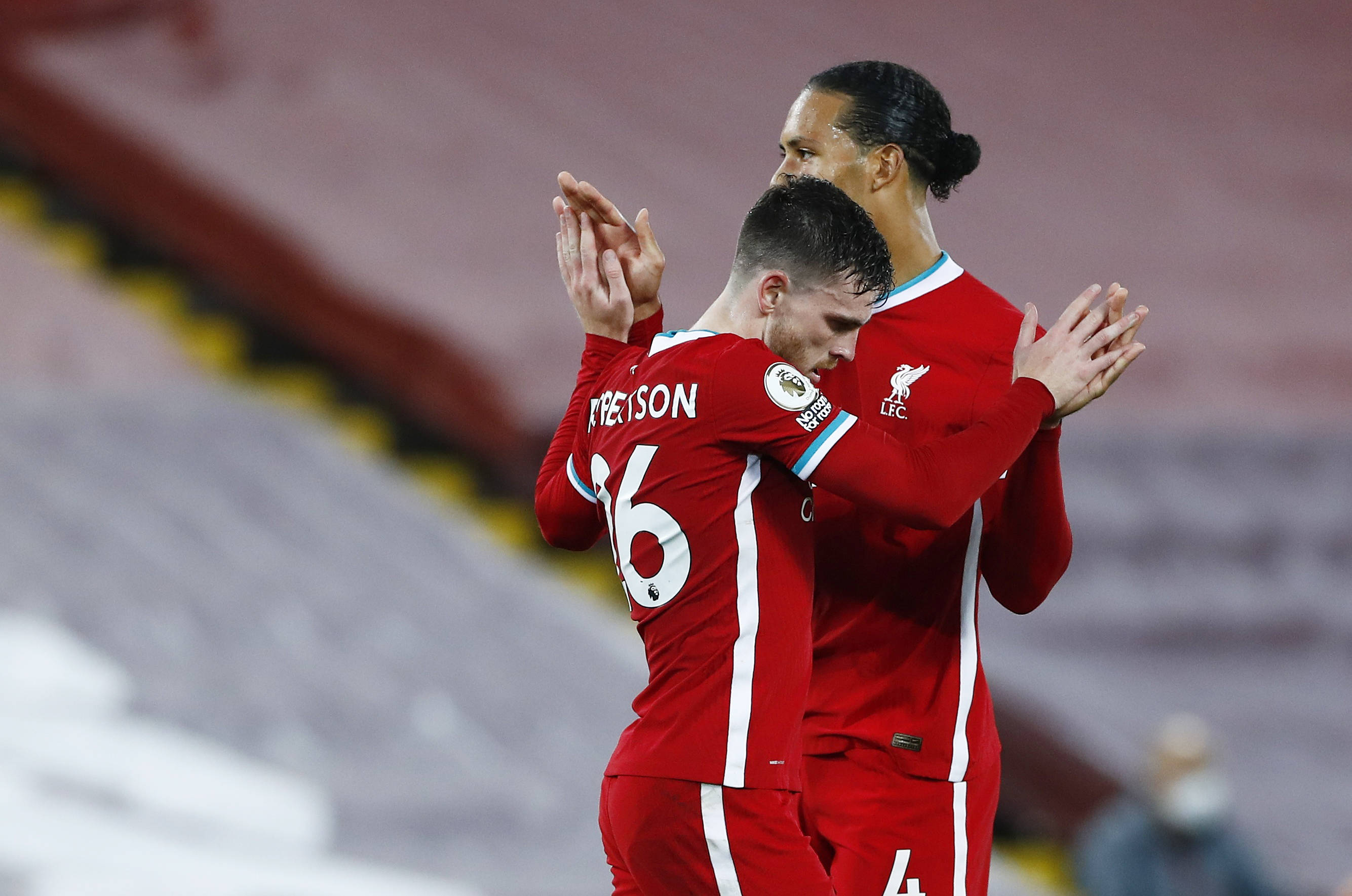 临近终场 临近终场